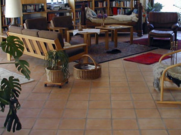 Consegna-pavimenti-cotto-rustici-a-scandiano